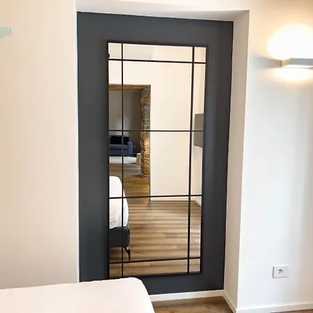 San Nicolo 14 Tirabora Short Rent Lejlighed *