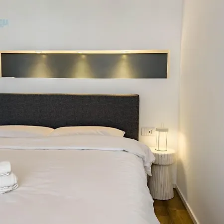 San Nicolo 14 Tirabora Short Rent