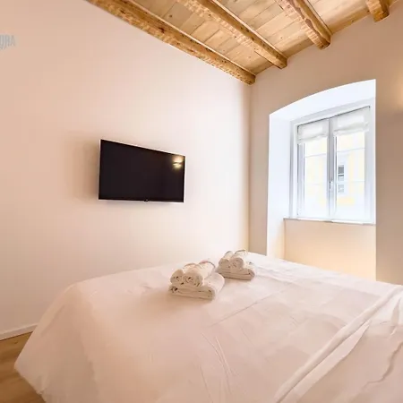 San Nicolo 14 Tirabora Short Rent