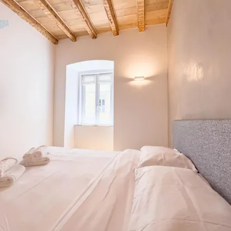 Apartment San Nicolo 14 Tirabora Short Rent *