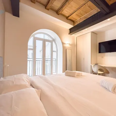 San Nicolo 14 Tirabora Short Rent * Trieste