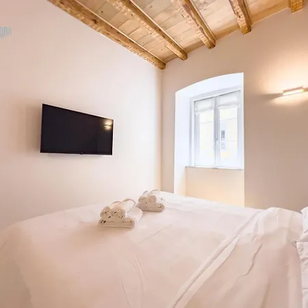 San Nicolo 14 Tirabora Short Rent * Trieszt